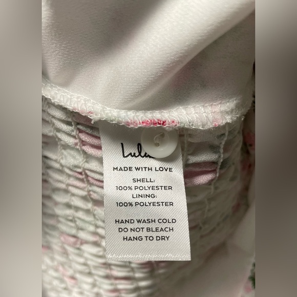 Lulu’s Floral Print Puff Sleeve Crop Top - Picture 7 of 7